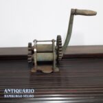 Antigo moedor de cana