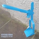 Fechador de tampa e rolha para garrafas, azul.