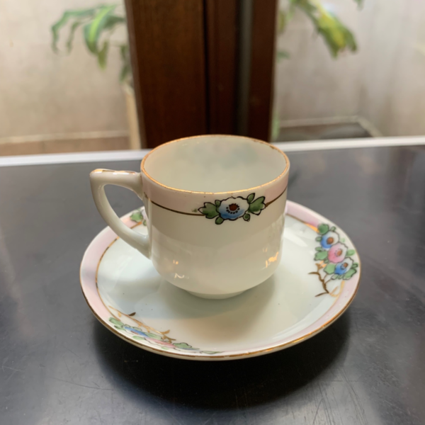 Xícara para cafezinho com pires - Imagem 3