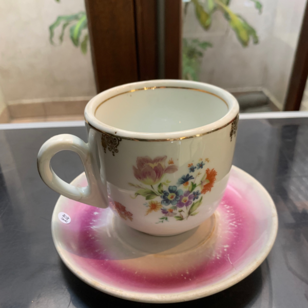 Xícara para café com pires, Bodas de ouro. - Imagem 3