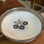 Pequena fruteira em manjólica