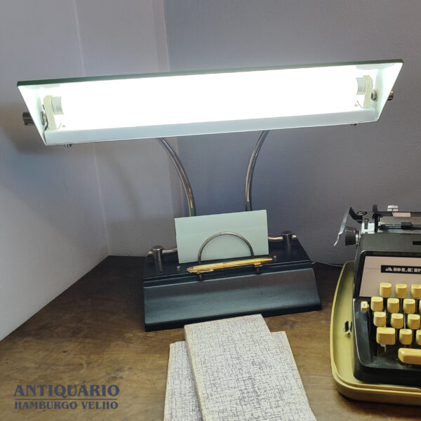 Luminária de mesa - Imagem 6
